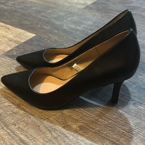 Size 12 pointed heels